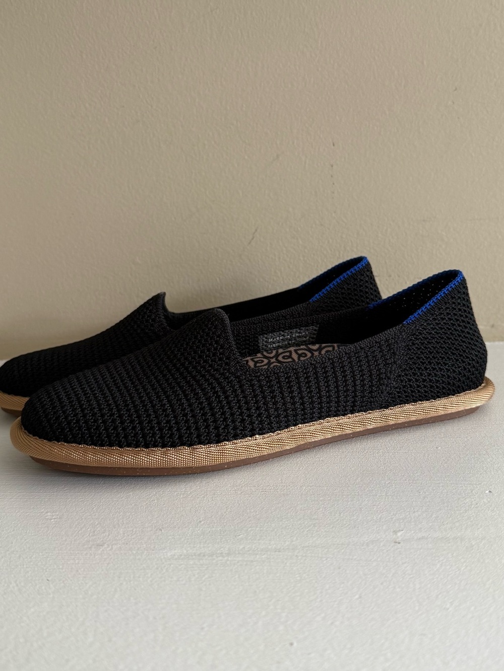 New In Box Rothy’s Cruiser Loafer In Black Raffia Knit Size 5 - Picture 7 of 12